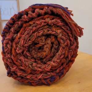 Grosse écharpe laine tons rouges
