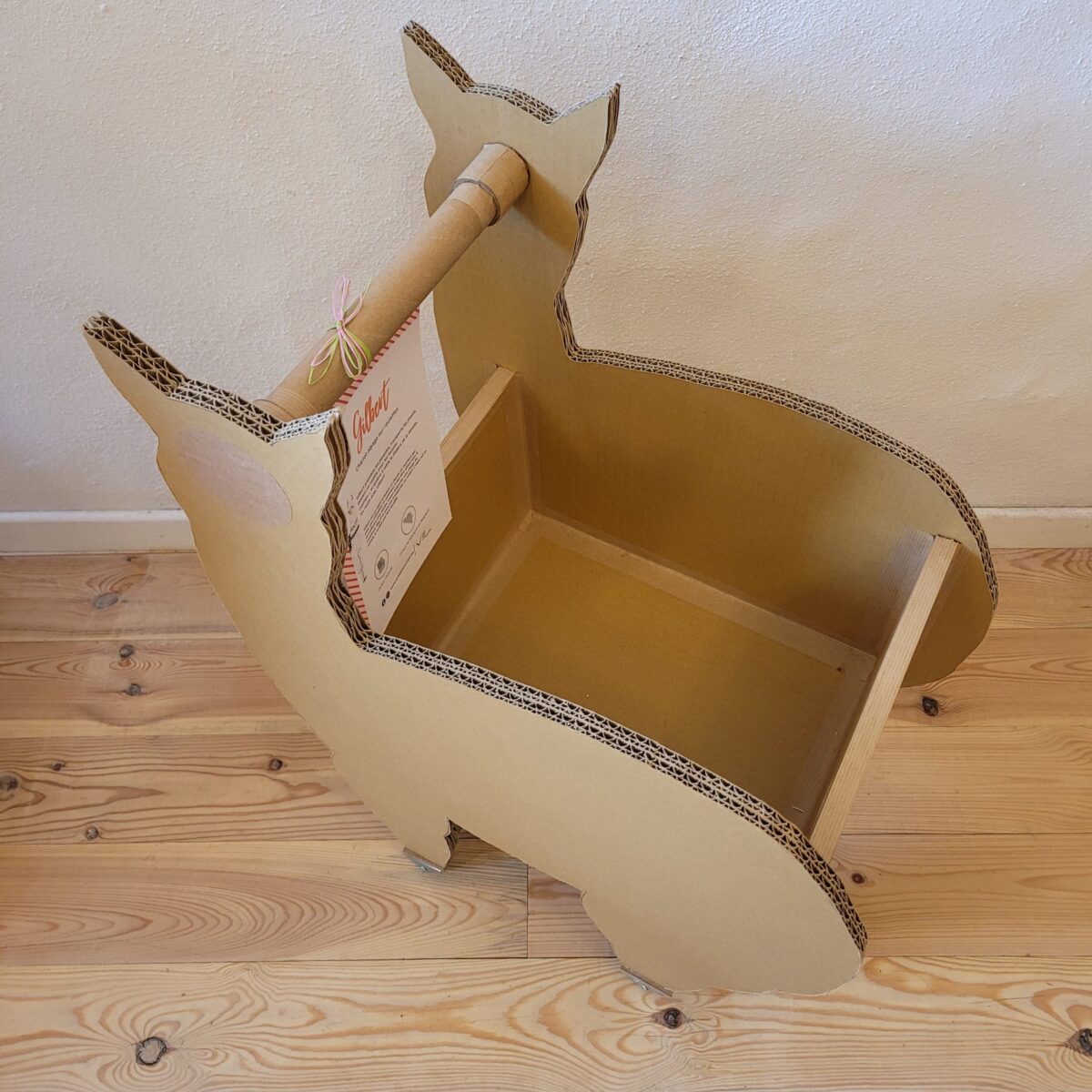Charriot pour enfant à customiser en carton recyclé (Promo ! ) – Image 3
