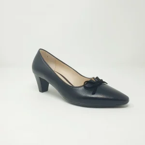 05147.37 Cuir lisse couleur Noire