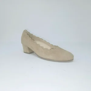 62.221 Nubuck Sand