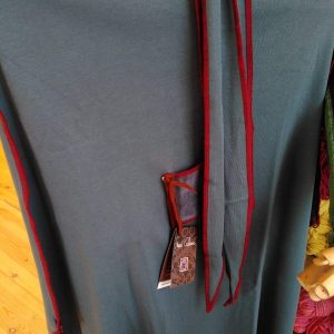Cabane épicea / rouge Marie Cabanac