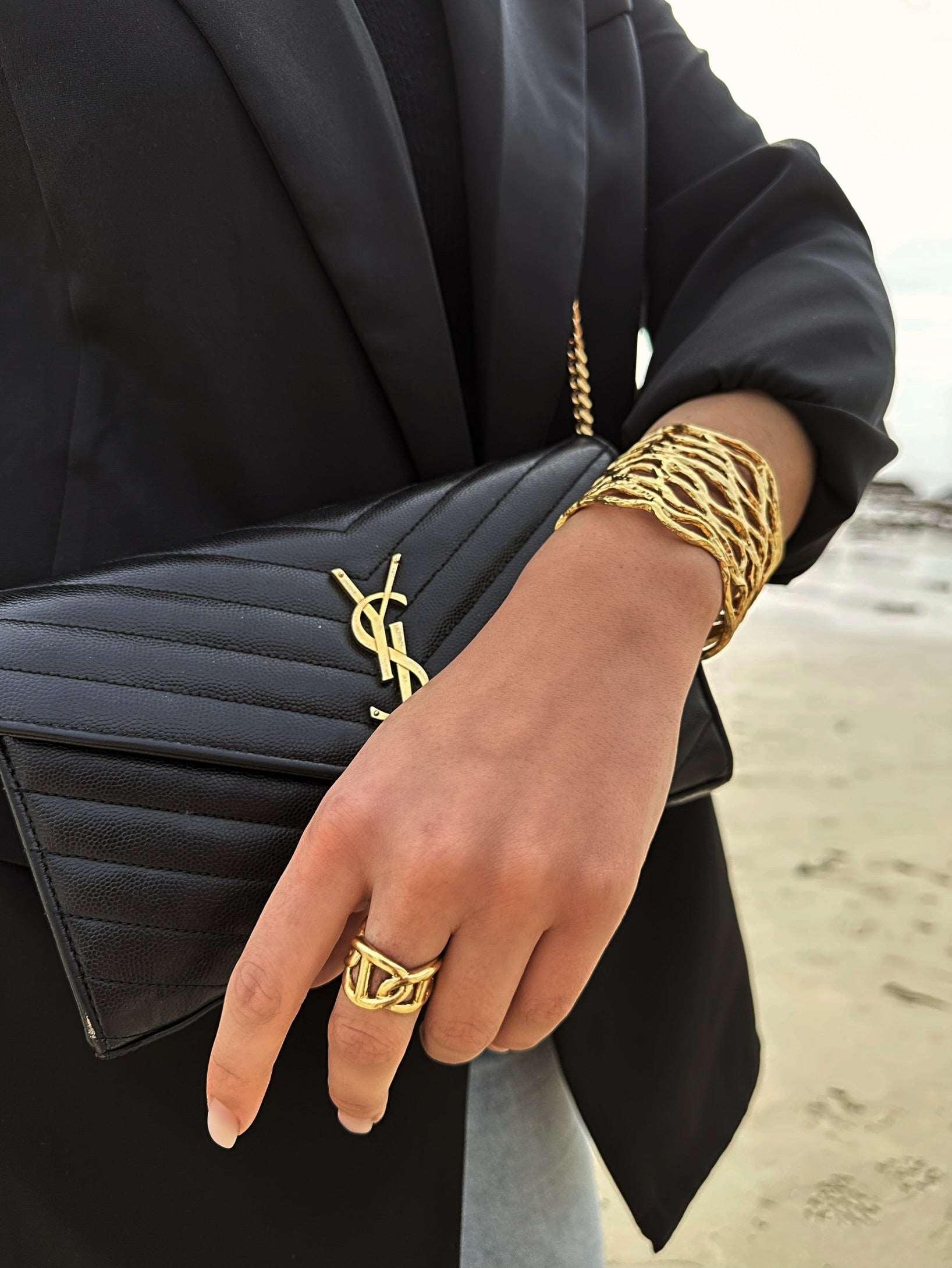B56005 Bracelet Manchette incontournable - Karine Sultan – Image 2