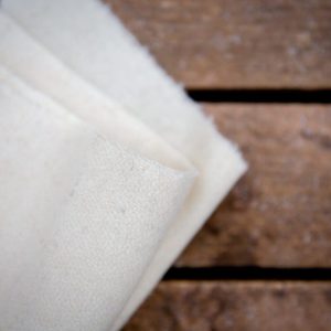 Tissu écru rasé 100% laine