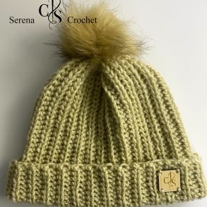 Bonnet à pompon au crochet