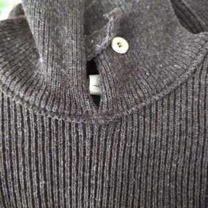 Pull homme que les femmes peuvent mettre ;-)