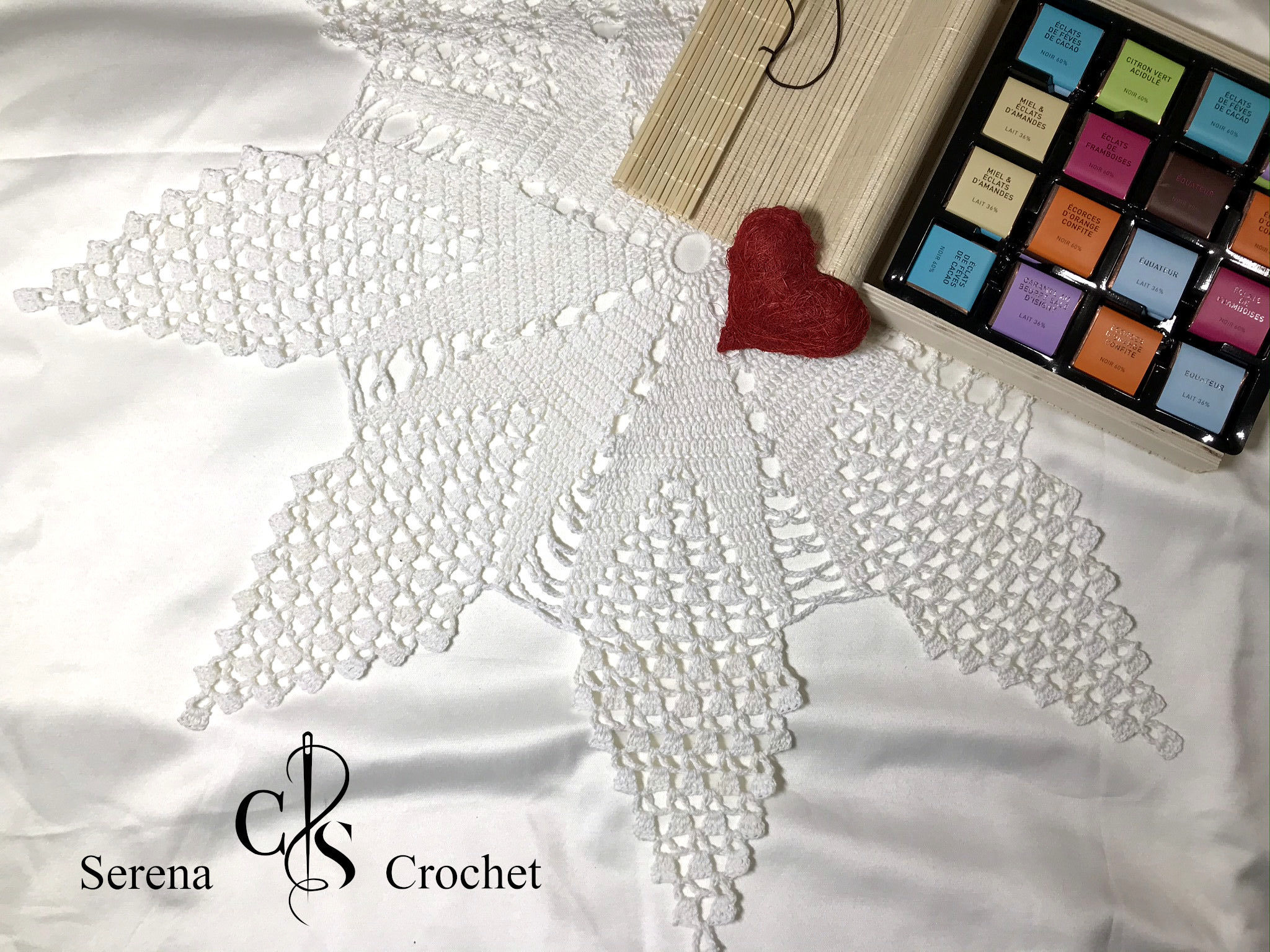Nappe de fleurs blanches à huit pétales au crochet – Image 8